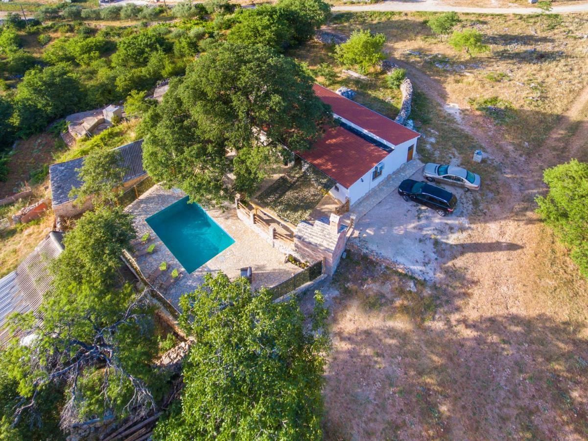 Luxury House Ivan With 4 Bedrooms Divojevici Exterior foto